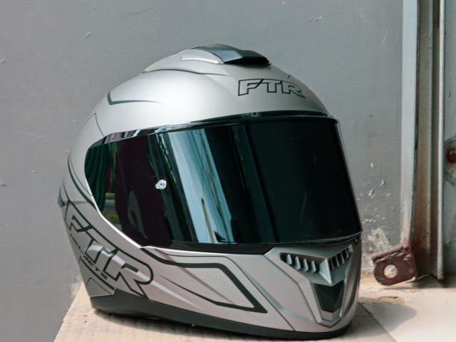 FTR XR 2 PRO RICON MATTE GREY BLACK DUAL VISOR!! WITH FREE CLEAR LENS AND SPOILER!!