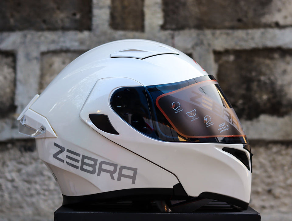 ZEBRA YM 627 WHITE MODULAR WITH FREE CLEAR LENS