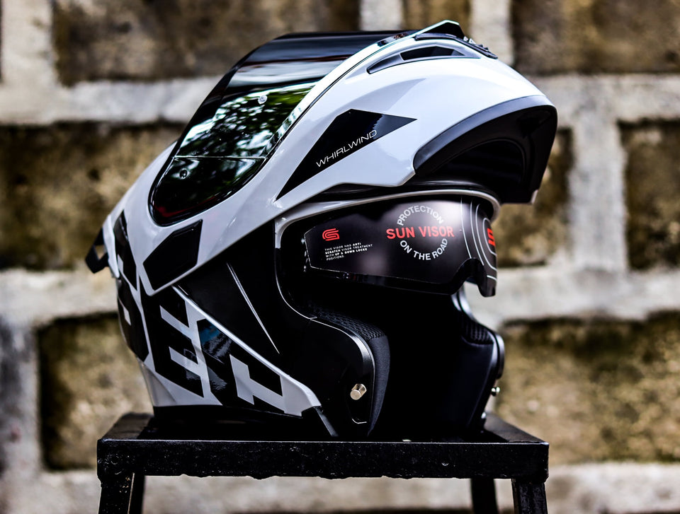 SEC 06041 WHIRLWIND V2 SOLID GREY BLACK (DUAL VISOR)