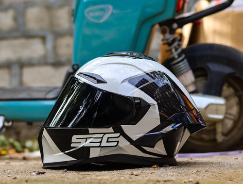 SEC ACE GAS WHITE RED!! WITH FREE CLEAR LENS (DUAL VISOR)