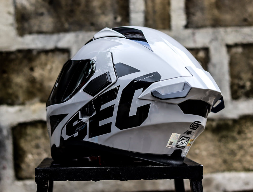 SEC 06041 WHIRLWIND V2 SOLID GREY BLACK (DUAL VISOR)