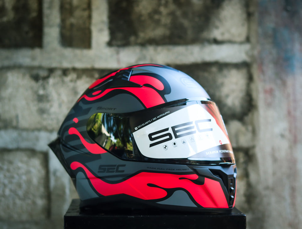 SEC 07052 SAGA SEC BLACK RED GRAY WITH FREE CLEAR LENS(DUAL VISOR)