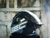 SEC 05926 SAGA BRAND BLACK WHITE WITH FREE CLEAR LENS(DUAL VISOR)