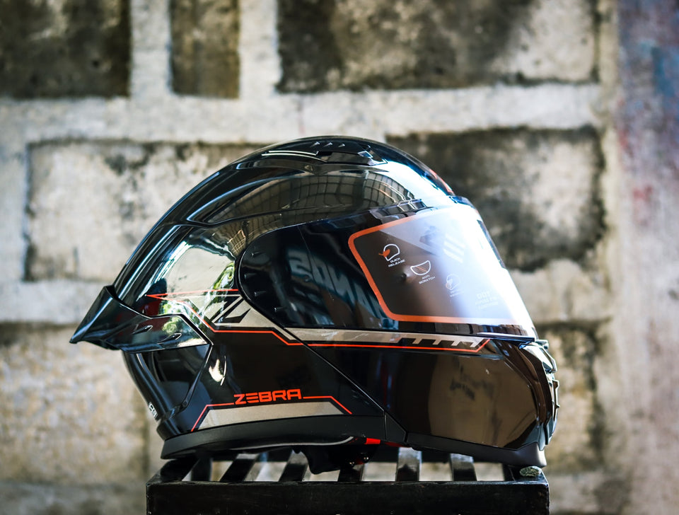 ZEBRA A119 CORRIDA BLACK MODULAR WITH FREE CLEAR LENS