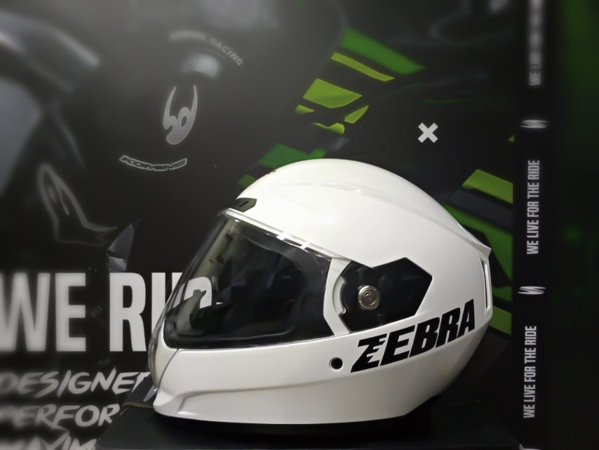 ZEBRA 619 GLOSS WHITE!! FREE CLEAR LENS (DUAL VISOR)
