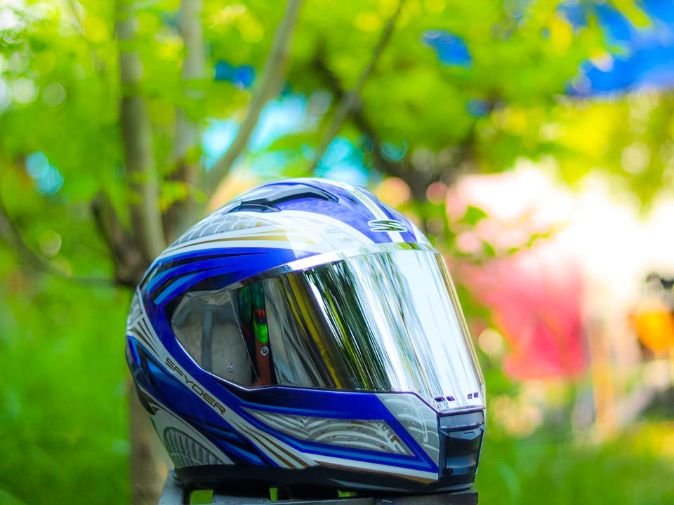 SPYDER CORSA GD 1711 SS WHITE BLUE GOLD!! WITH FREE CLEAR LENS (DUAL VISOR)