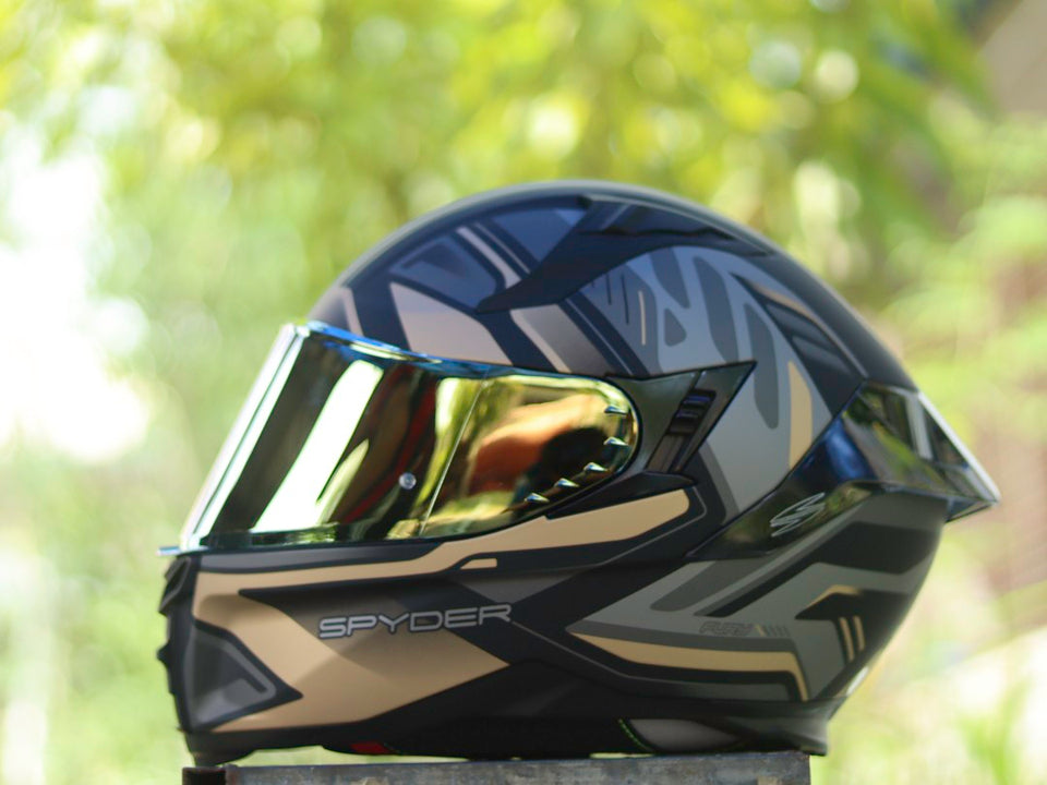 SPYDER FURY 3G71M GS MATTE BLACK GOLD!! FREE CLEAR LENS (DUAL VISOR)