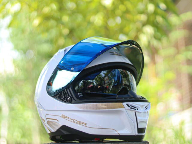 SPYDER FURY 1G01 ARTIC WHITE GOLD V2!! FREE CLEAR LENS (DUAL VISOR)