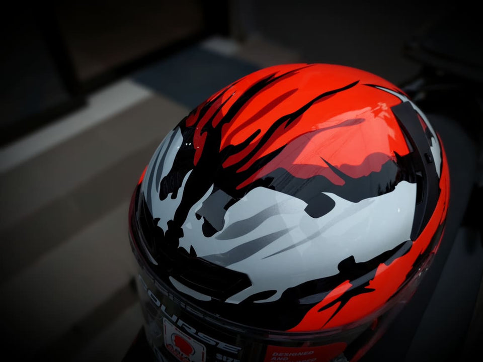 KYT TT -COURSE MARVEL SERIES CARNAGE (SINGLE VISOR)