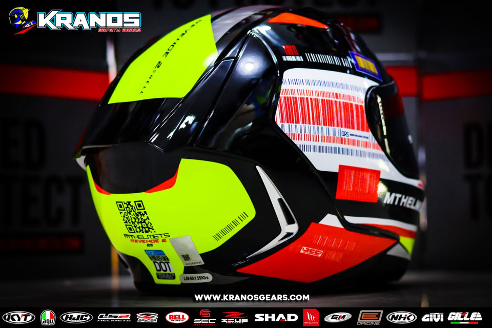 MT REVENGE2 G 3941 GLOSS PEARL BLACK!! WITH LENS LOCK SYSTEM & FREE CLEAR LENS (SINGLE VISOR)
